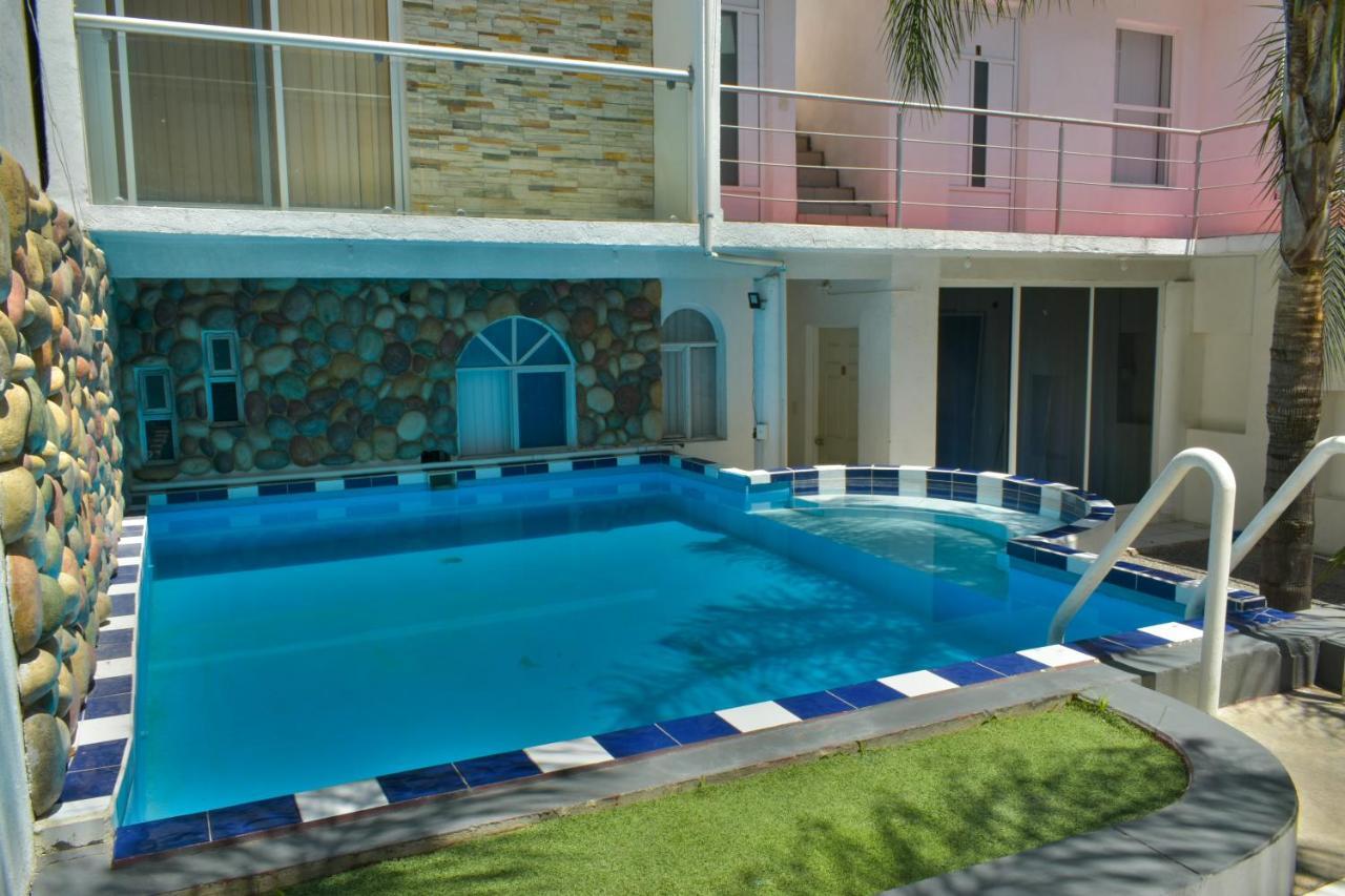 4 Venator House Boutique Aparthotel Leon Ngoại thất bức ảnh