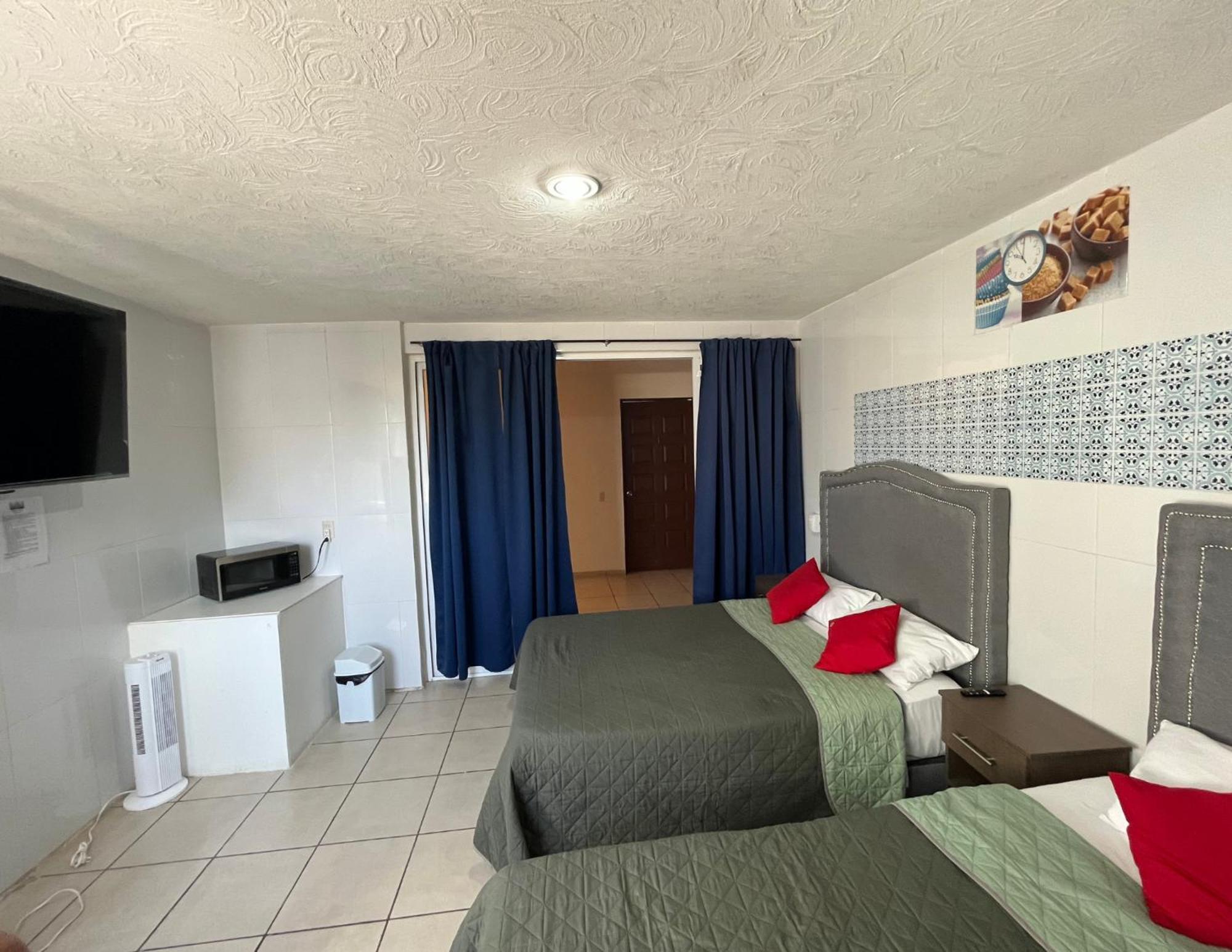 4 Venator House Boutique Aparthotel Leon Ngoại thất bức ảnh