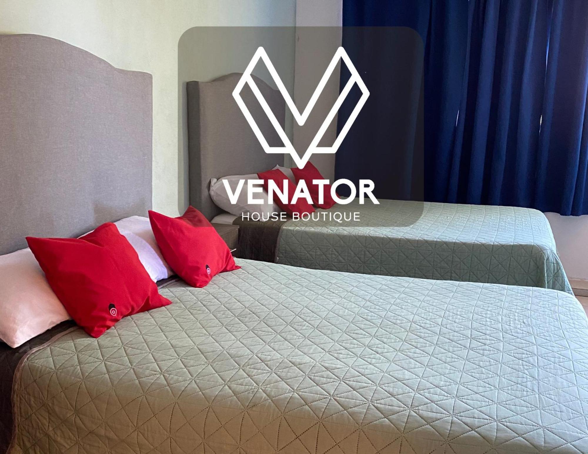 4 Venator House Boutique Aparthotel Leon Ngoại thất bức ảnh
